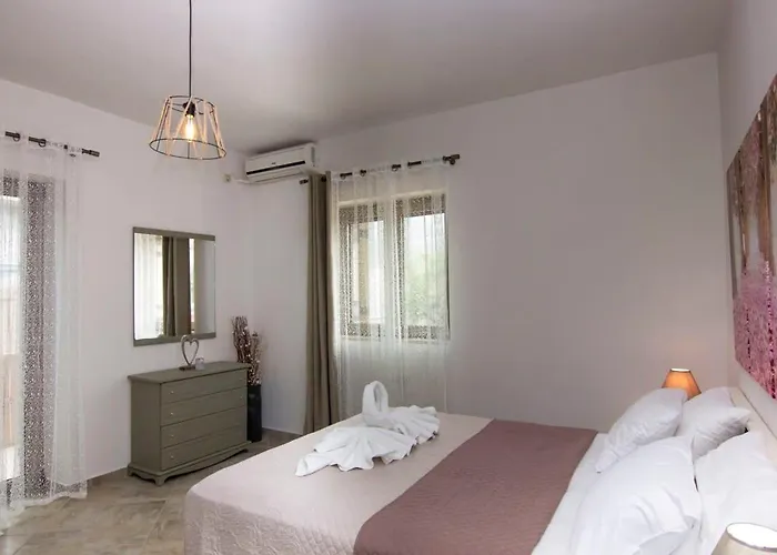 Selinitsa Stone - Mani's Private Pool Retreat Агиос-Николаос